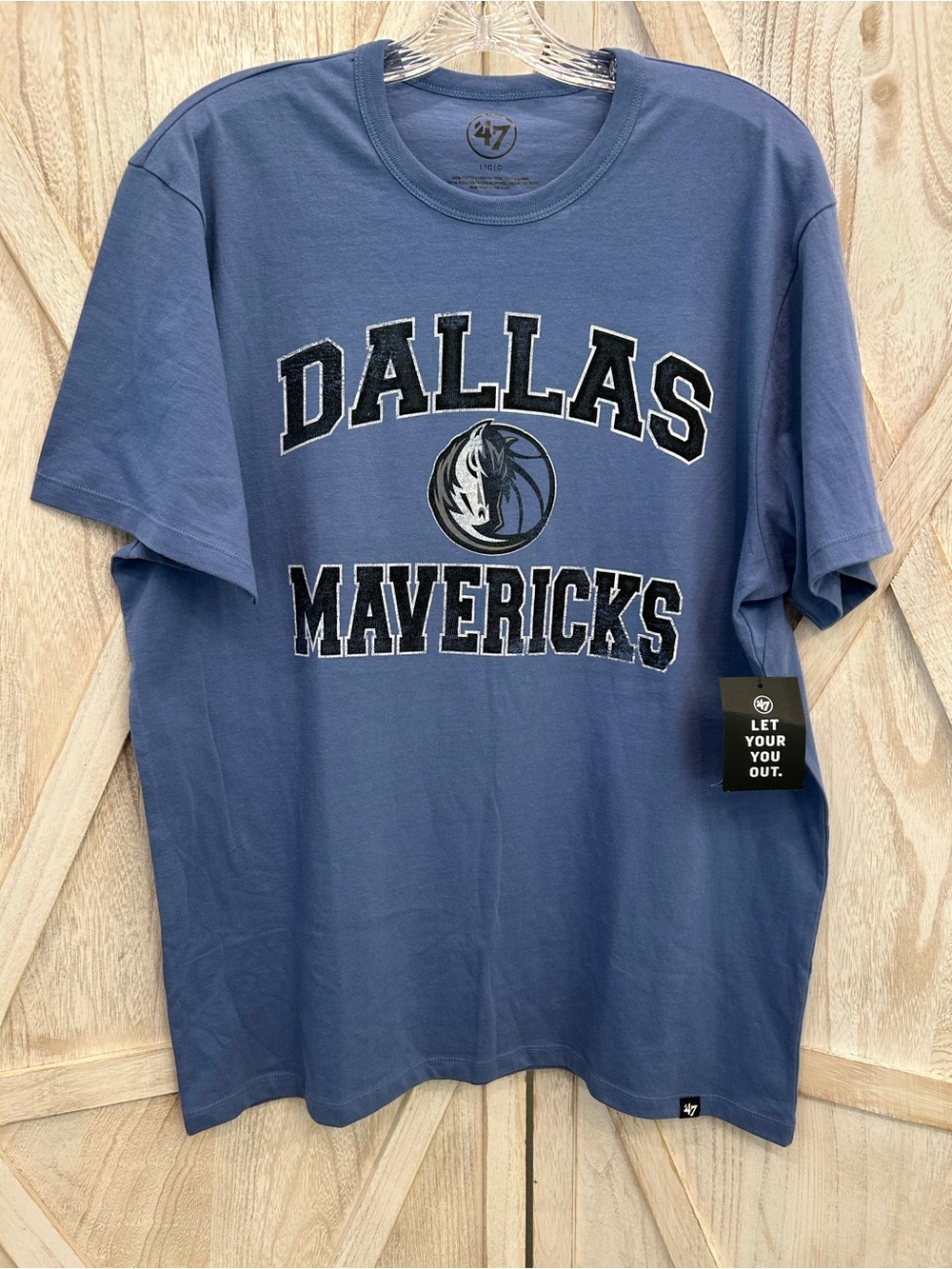 ’47 Men’s Dallas Mavericks Union Arch Franklin NWT Graphic Tee